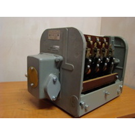 Командоаппарат KA4048 в разборе