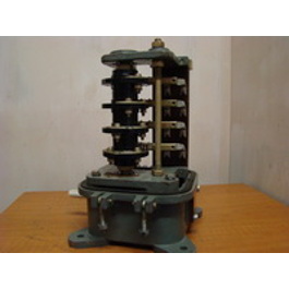 Командоаппарат KA424A в разборе