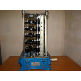 Командоаппарат KA4658 в разборе